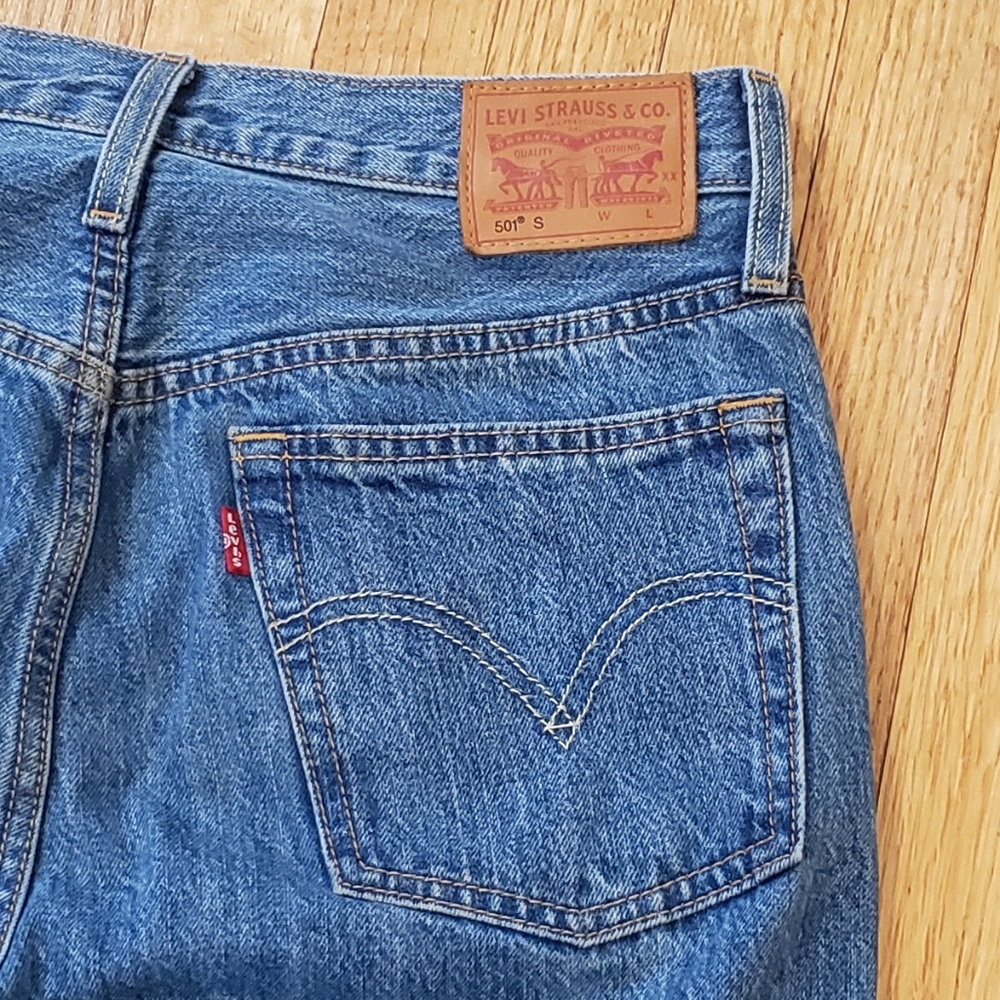 Levi's Women's Skinny Jeans - Light Blue - Picture 4 of 10